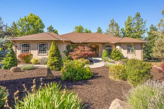 6246 Sanderling Road, Klamath Falls, OR 97601