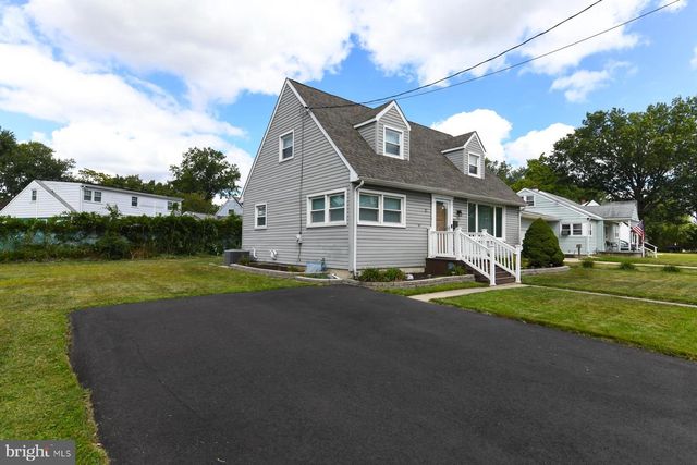 21 HIAWATHA RD, Somerdale, NJ 08083