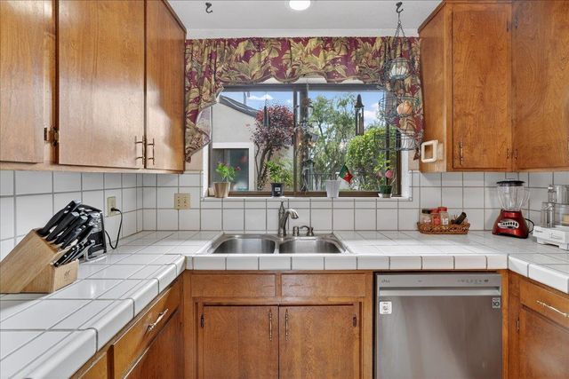 290 Joes Lane, Hollister, CA 95023