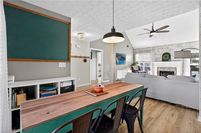 250 Willow Dell Drive, Senoia, GA 30276