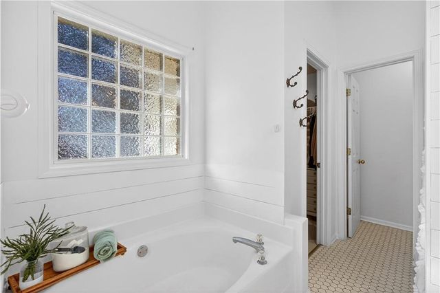 250 Willow Dell Drive, Senoia, GA 30276