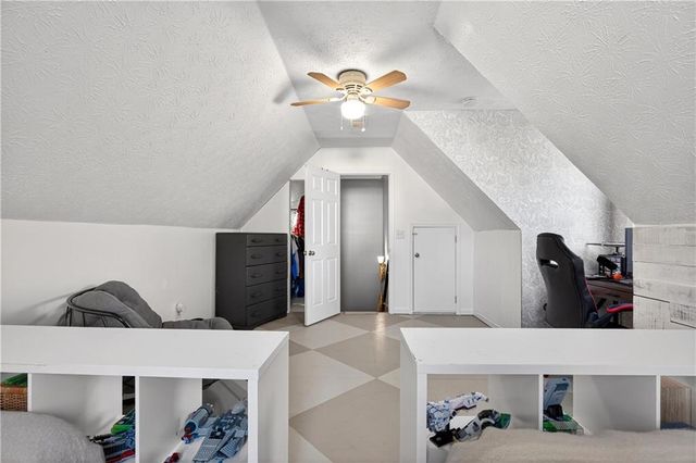 250 Willow Dell Drive, Senoia, GA 30276