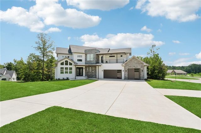 23 Fernbank Way, Newnan, GA 30265