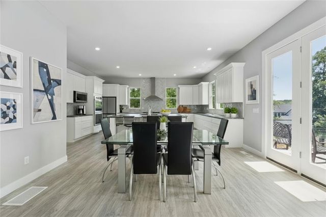 23 Fernbank Way, Newnan, GA 30265