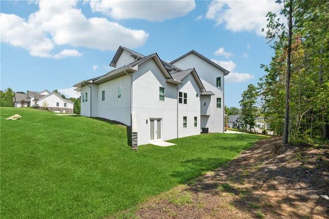 23 Fernbank Way, Newnan, GA 30265