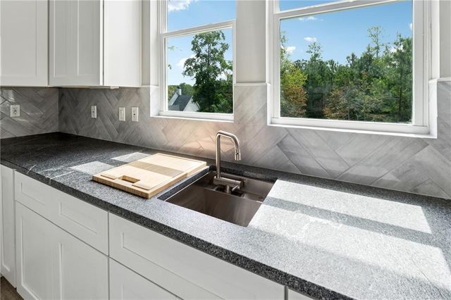 23 Fernbank Way, Newnan, GA 30265