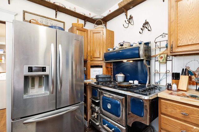 301 Elm Street, Wakefield, KS 67487