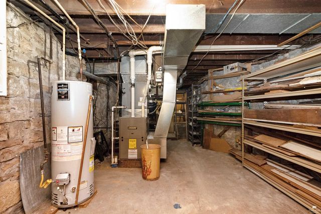 301 Elm Street, Wakefield, KS 67487