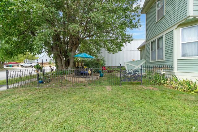 301 Elm Street, Wakefield, KS 67487