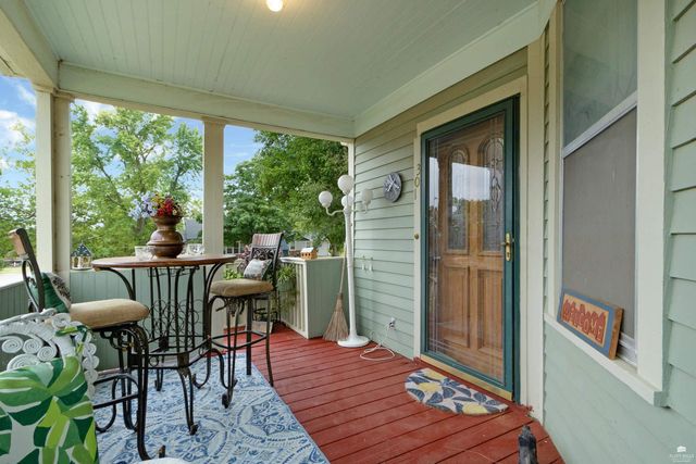 301 Elm Street, Wakefield, KS 67487