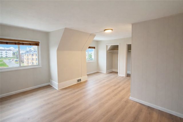 73 S Fremont Ave, Bellevue, PA 15202