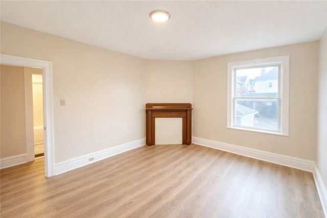 73 S Fremont Ave, Bellevue, PA 15202