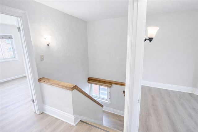 73 S Fremont Ave, Bellevue, PA 15202