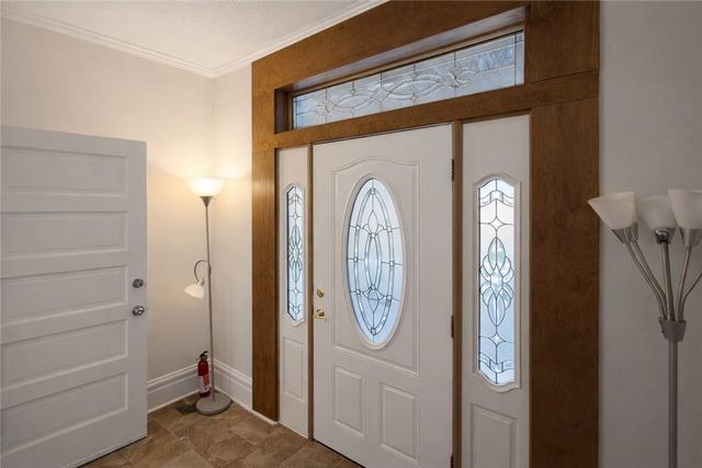 73 S Fremont Ave, Bellevue, PA 15202