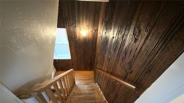 73 S Fremont Ave, Bellevue, PA 15202