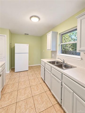 2201 Grayson Avenue, Mcallen, TX 78504