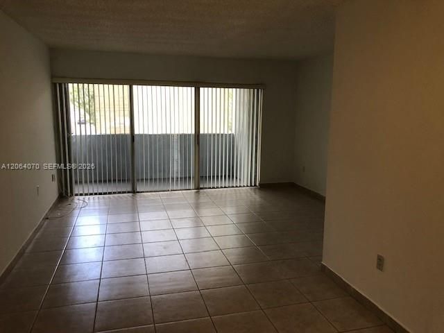 9367 Fontainebleau Boulevard G219, Miami, FL 33172
