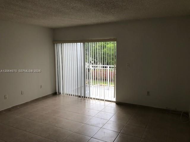 9367 Fontainebleau Boulevard G219, Miami, FL 33172