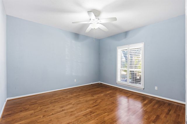 4320 Bellaire Drive S 221W, Fort Worth, TX 76109