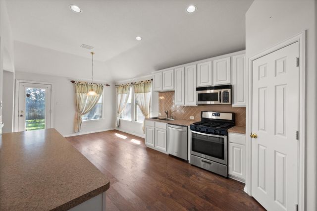 6705 Terrace Glen Drive, Arlington, TX 76002