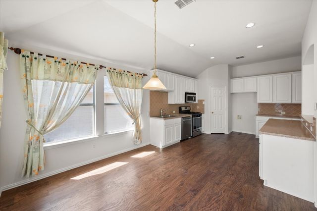 6705 Terrace Glen Drive, Arlington, TX 76002