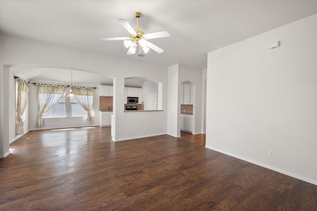 6705 Terrace Glen Drive, Arlington, TX 76002