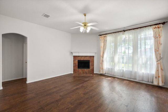 6705 Terrace Glen Drive, Arlington, TX 76002