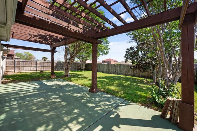 6705 Terrace Glen Drive, Arlington, TX 76002