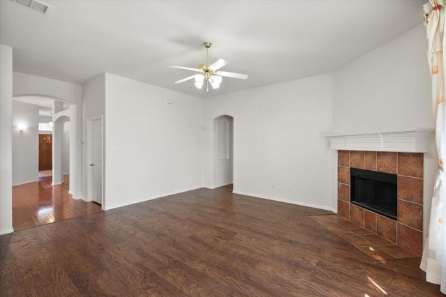 6705 Terrace Glen Drive, Arlington, TX 76002