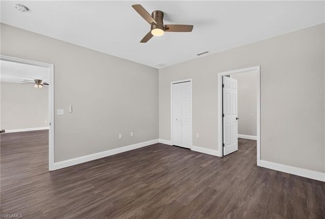 3900 4th ST SW, Lehigh Acres, FL 33976