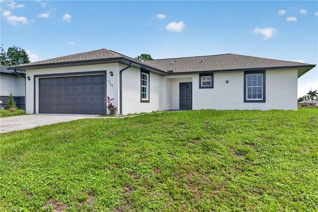 3900 4th ST SW, Lehigh Acres, FL 33976