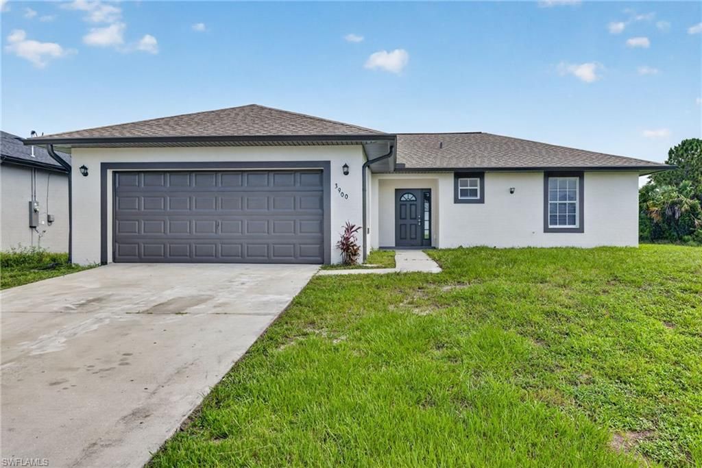 3900 4th ST SW, Lehigh Acres, FL 33976