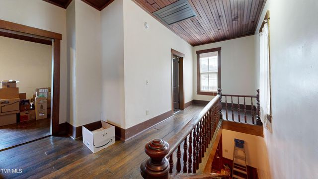 212 Main Street, Roan Mountain, TN 37687