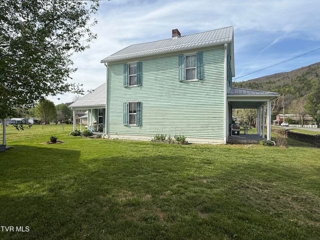 212 Main Street, Roan Mountain, TN 37687