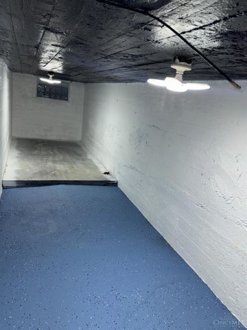 10152 Chester Road, Woodlawn, OH 45215