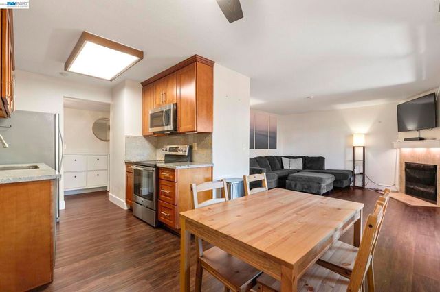6266 Joaquin Murieta Ave G, Newark, CA 94560