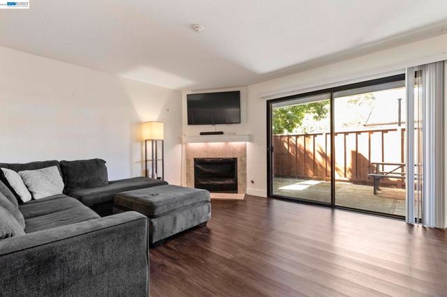 6266 Joaquin Murieta Ave G, Newark, CA 94560
