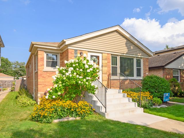 9945 S WASHTENAW Avenue, Chicago, IL 60655