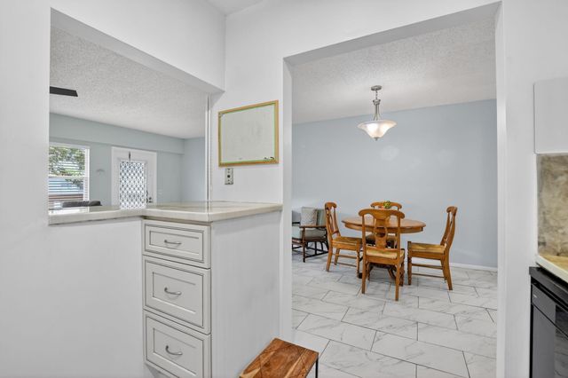 415 Mansfield J, Boca Raton, FL 33434