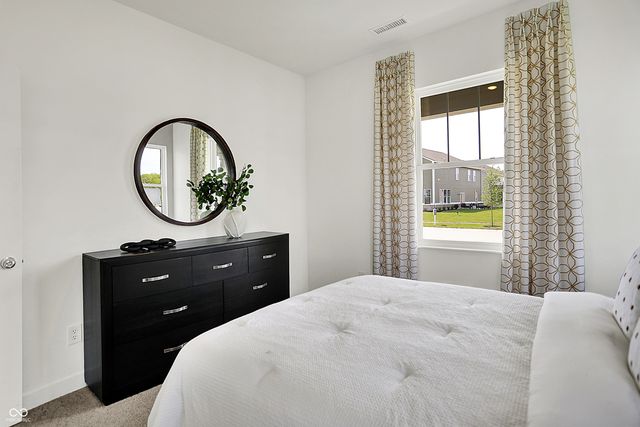 2837 Woods Edge Drive, Greenwood, IN 46143