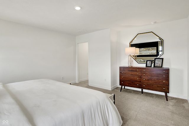 2837 Woods Edge Drive, Greenwood, IN 46143