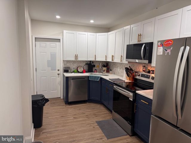 1006 N PINE ST, Wilmington, DE 19801