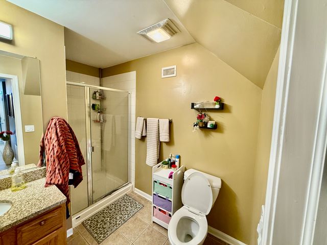 1914 N Lotus Avenue, Chicago, IL 60639