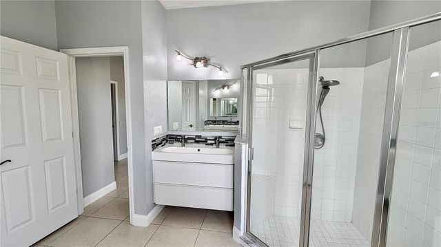 4860 CHALFONT DRIVE, Orlando, FL 32837