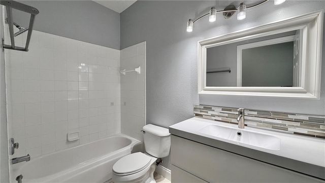 4860 CHALFONT DRIVE, Orlando, FL 32837