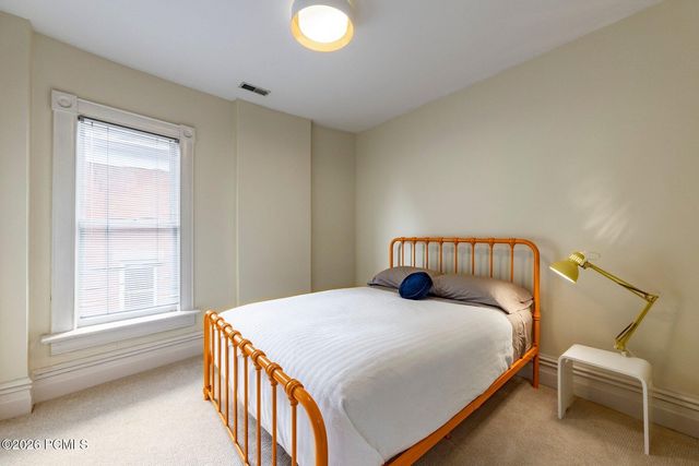 67 S 1200 East, Salt Lake City, UT 84102
