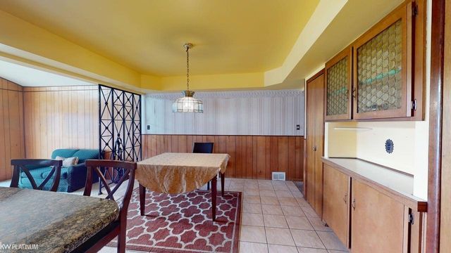 13212 Balfour Drive, Warren, MI 48088