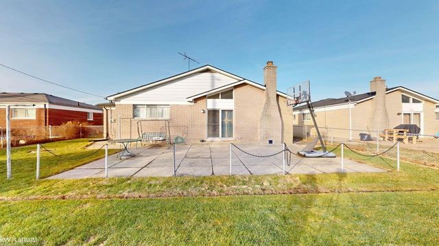 13212 Balfour Drive, Warren, MI 48088