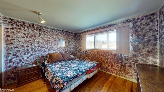 13212 Balfour Drive, Warren, MI 48088