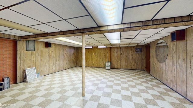 13212 Balfour Drive, Warren, MI 48088